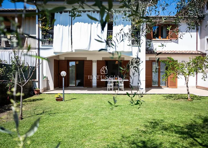 Natuscia Trevignano - Francesconi Villa With Garden
